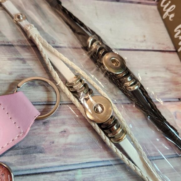 Snap bracelet bundle- Pink - Picture 3 of 4